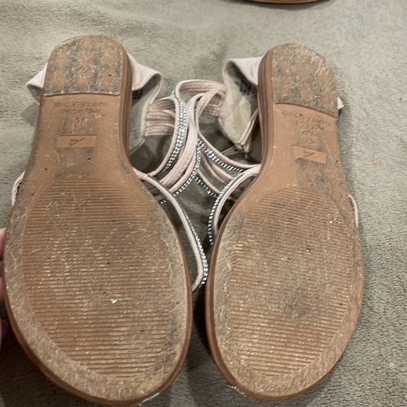 Ardene Nude Gladiators - size 10 - Picture 2 of 2